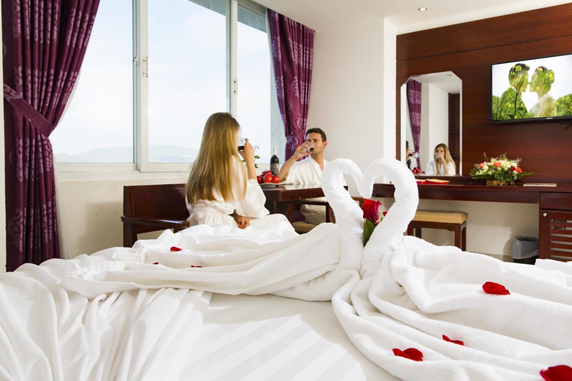 Majestic Nha Trang Hotel Екстер'єр фото